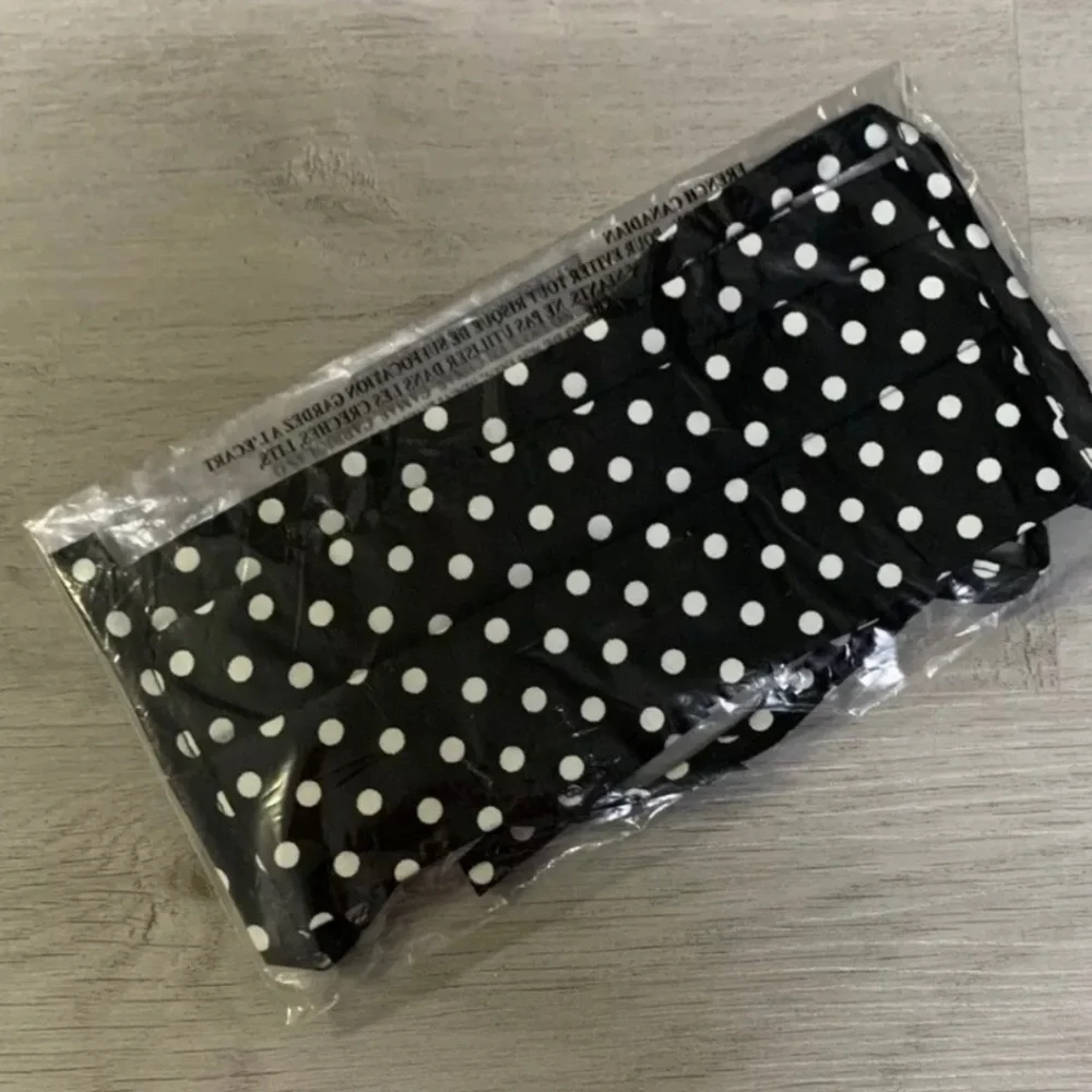 Free People Reusable Face Mask.